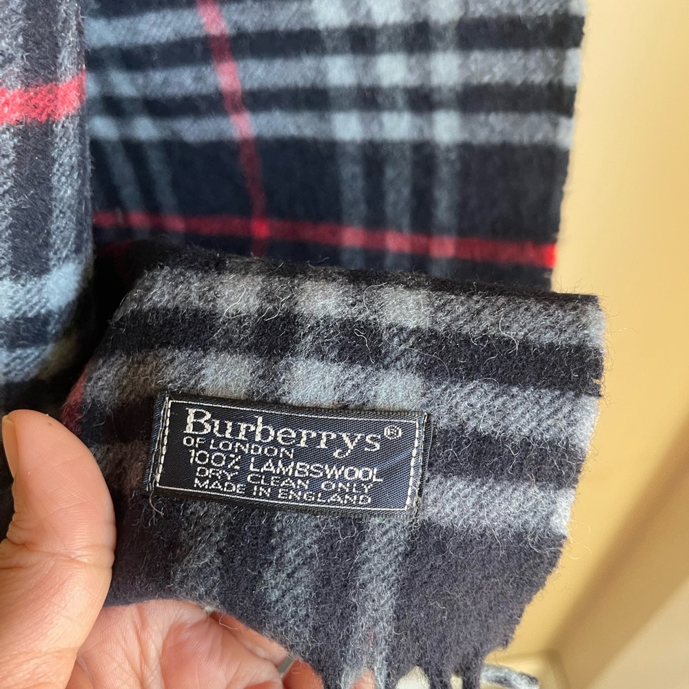 Authentic Burberrys vintage nova check blue wool scarf (F1062) - Picture 3 of 7